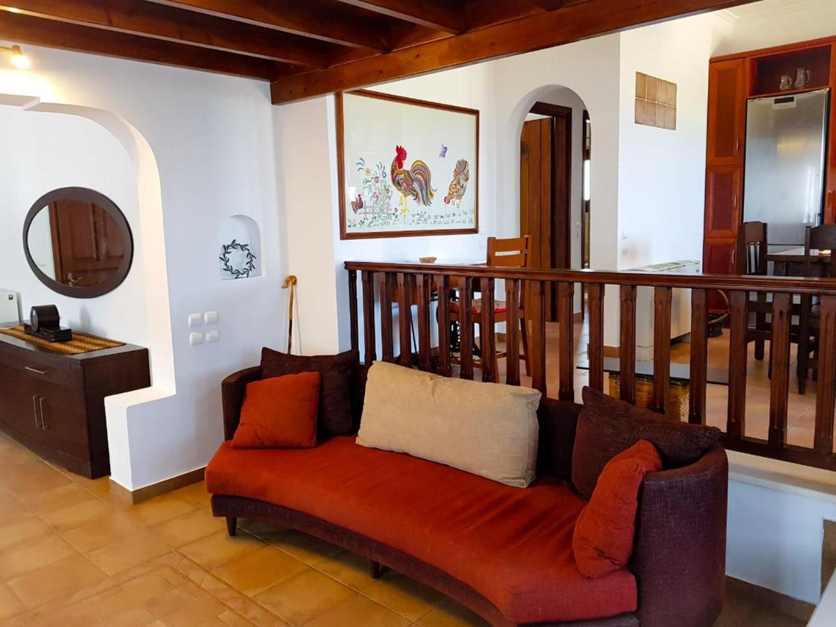 Sunshine House For 9, Cozy Set Up,verandas, Sea View. Hébergement de vacances *